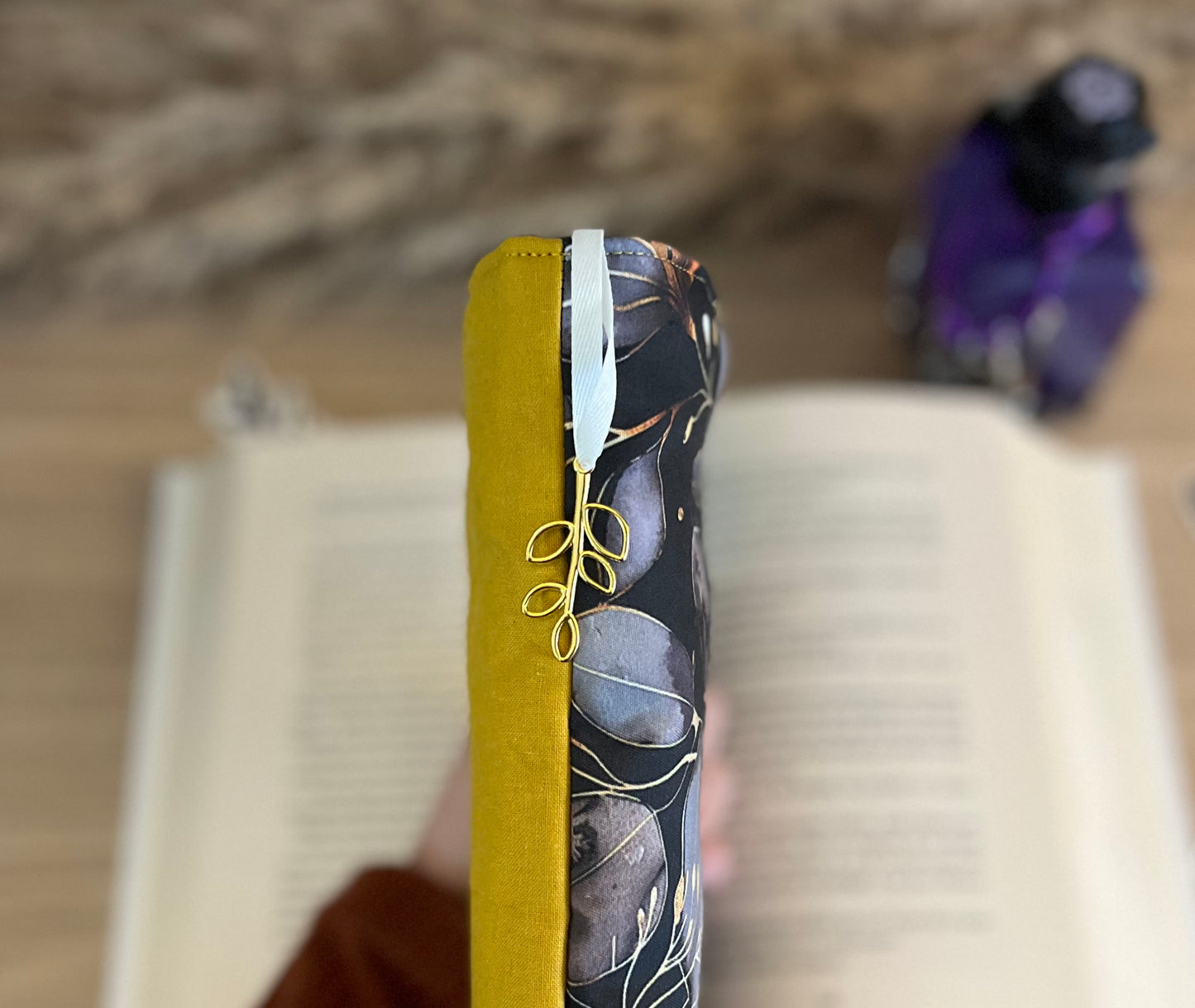 Protège livre « Floraison dorée »