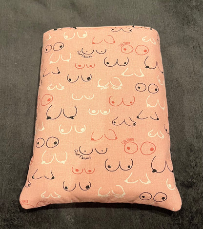 Protège livre poche Boobs