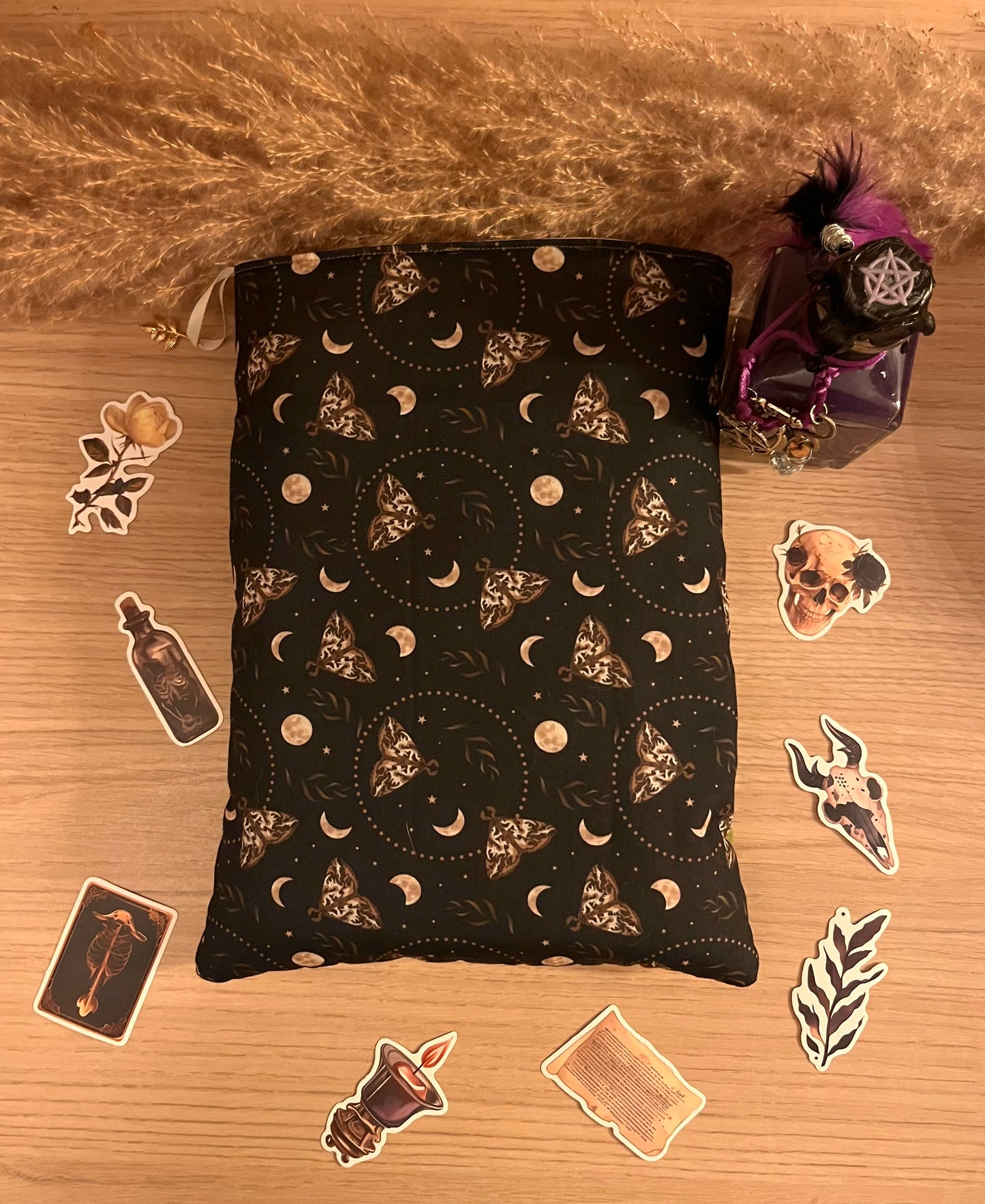 Pochette livre « Papillon de nuit »
